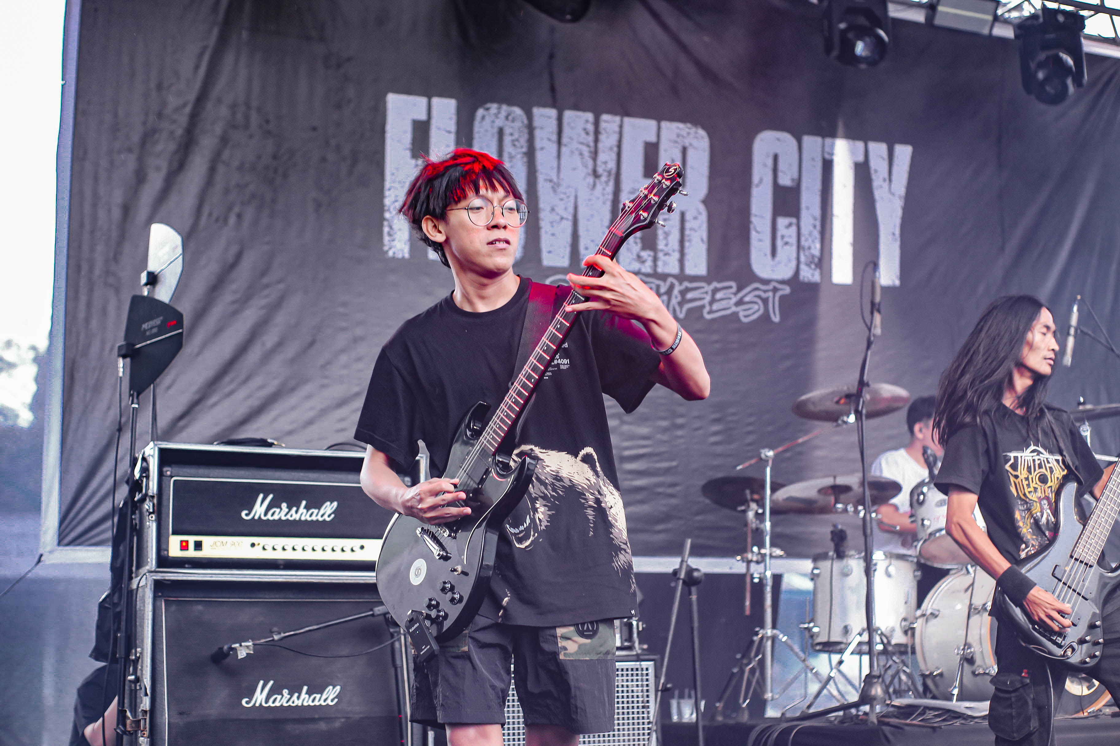 Lucky Avrilia Hegemony of God; Main Musik di Cianjur Harus Siap Mandiri