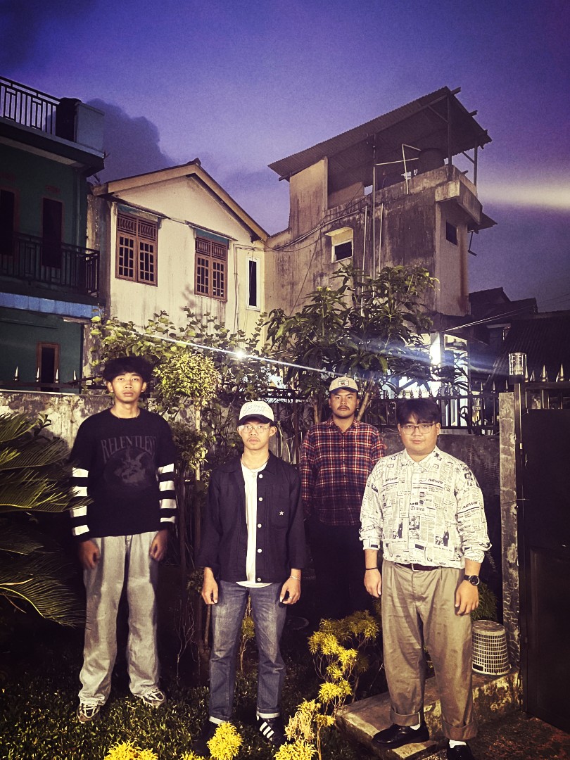 Pingos Membawa Nostalgia Pascakelulusan dalam EP “Can We Remedy Again?”